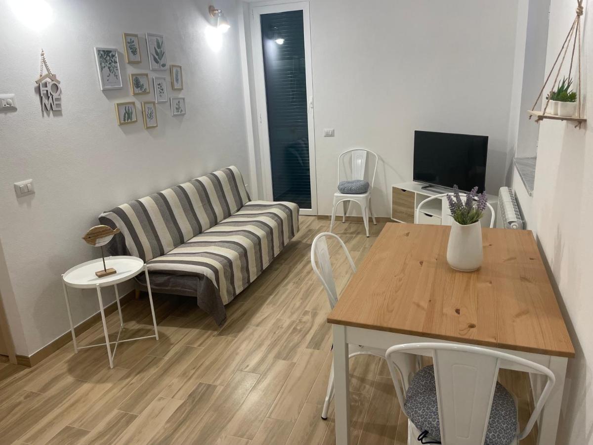 Ca Di Giaco Lodge مونيلّي المظهر الخارجي الصورة